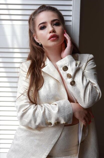 Individually - фото